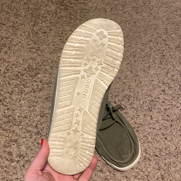 Hey Dudes - Picture 3 of 3